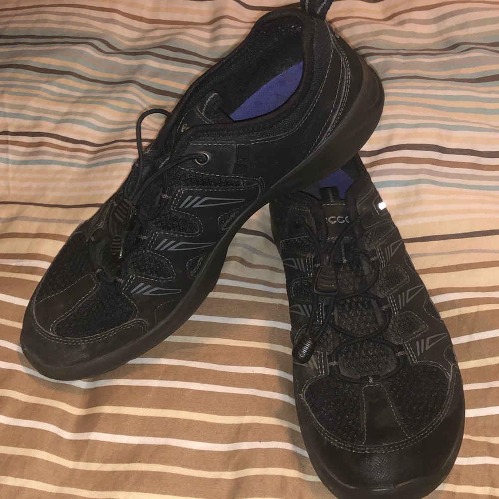 Ecco Breethru Black Shoes